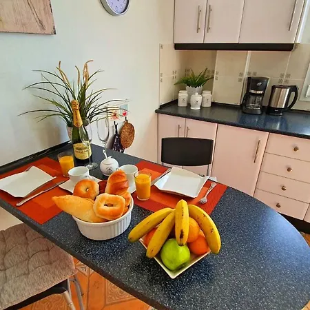 Apartment Casa Blanca - - Glasfaserinternet - Meerblick